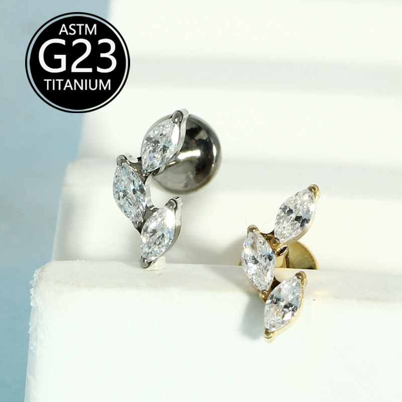Pointed titanium steel lip stud product view
