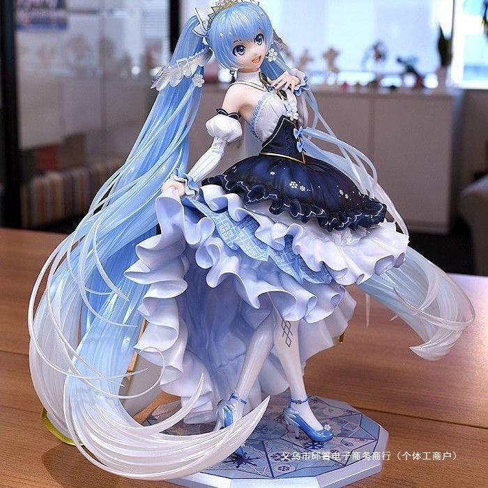 初音未来二次元动漫桌面手办模型摆件MIKU美少女战士盲盒福袋礼物|undefined
