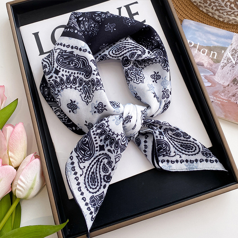 사궁 캐슈 꽃 - 흑백