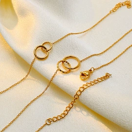 项链;耳环;戒指