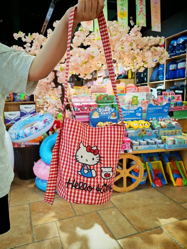 hello Kitty女士单肩水桶包红格子黑格子包包格纹kt斜挎单肩包女|undefined