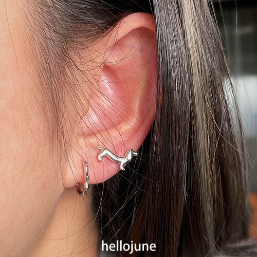 925 silver needle dachshund dog shaped earrings, unique personality, sweet and cool niche earrings, creative animal earrings