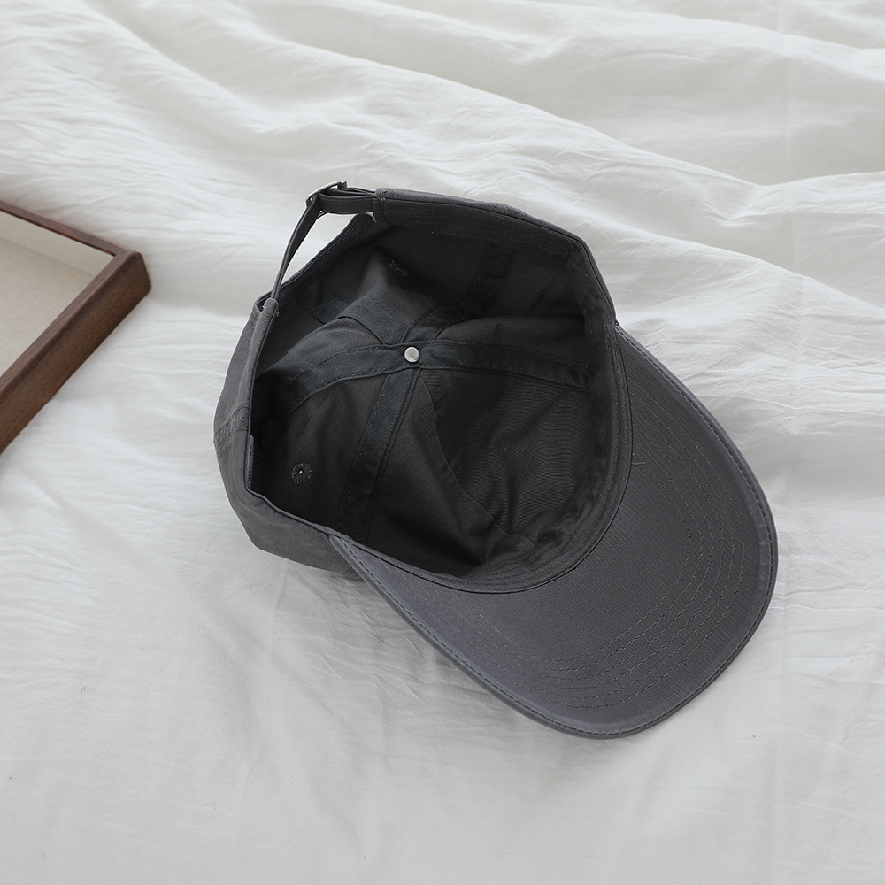 Sombreros infantiles primavera y otoño estilo americano bordado simple sombrero de béisbol casuales para hombres y mujeres sombreros de lengua de pato