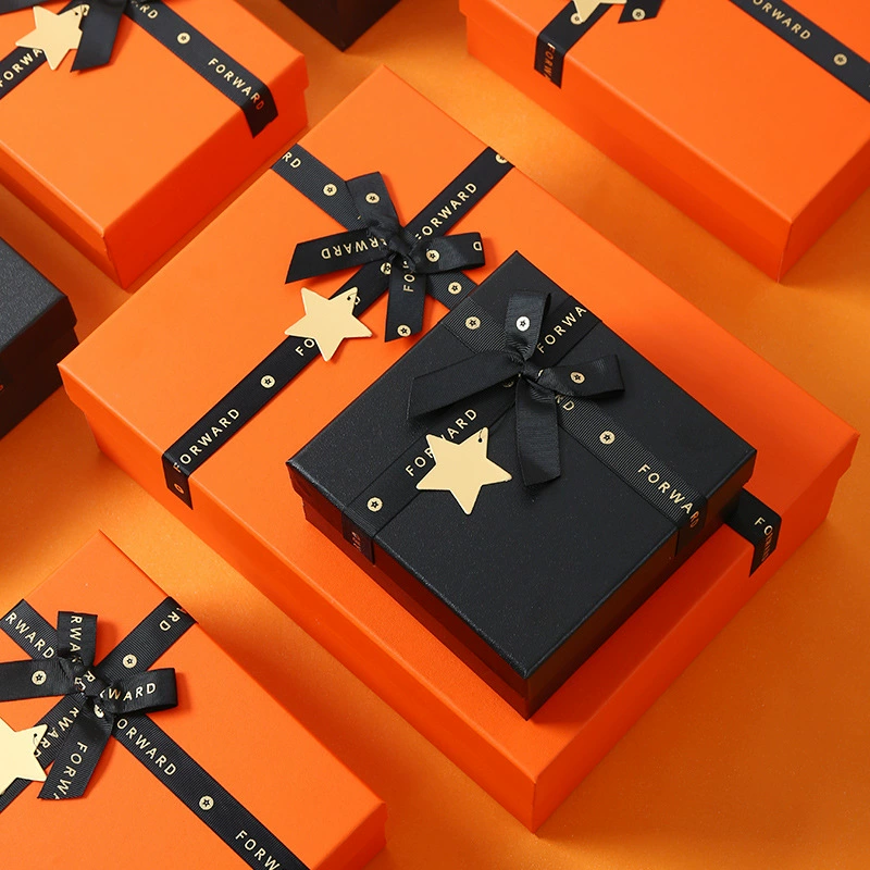 Подарочная коробка (big brand) — декоративная упаковка, размеры 15×11×7–32×24×11, аксессуары