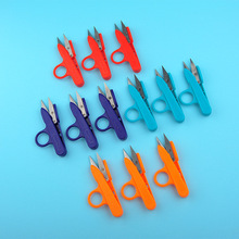 彩色护指纱剪十字绣手工线头小剪刀家用塑料把防疲劳纱剪鱼线剪刀