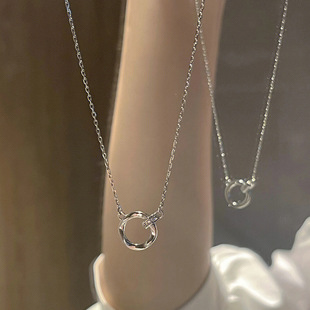 Mobius Ring Necklace Girls Light Luxury Niche Design Accessories Women's Stainless Steel Clavicle Chain 2024 New Style