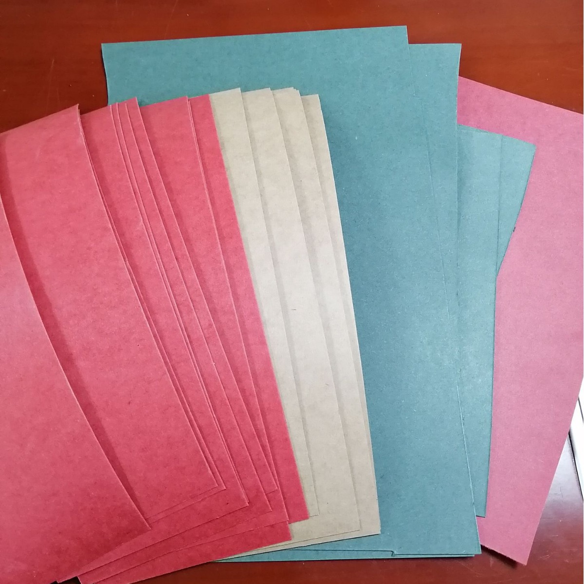 绝缘纸广泛应用于新能源电源、手机部件、变压器、绕线管等领域