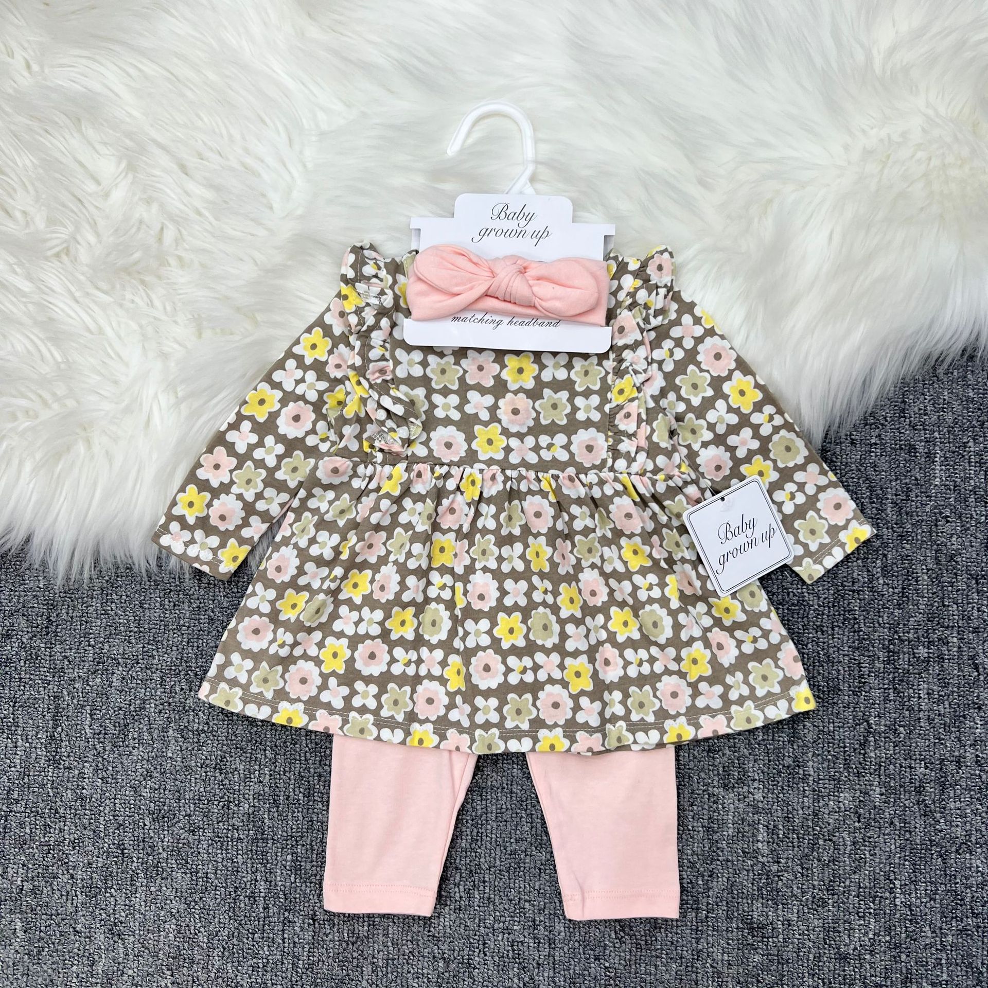 Primavera y otoño niñas falda de flores trituradas tres piezas de algodón puro ropa de muñeca de encaje bebé ropa de raspaje