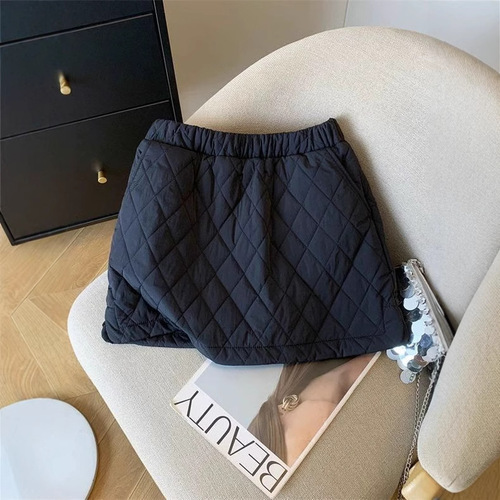 Outerwear White Gingham Down Padded Half-Skirt with Thick Fleece Anti-Look A-Line Hourglass Short Skirt for Autumn/Winter 2025