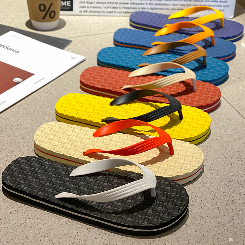 Casual Flip-Flops for Men's Outer Wear Non-Slip Outdoor Summer 2025 New Flip-Flops Beach Shoes Trendy Men's Sandals and Slippers