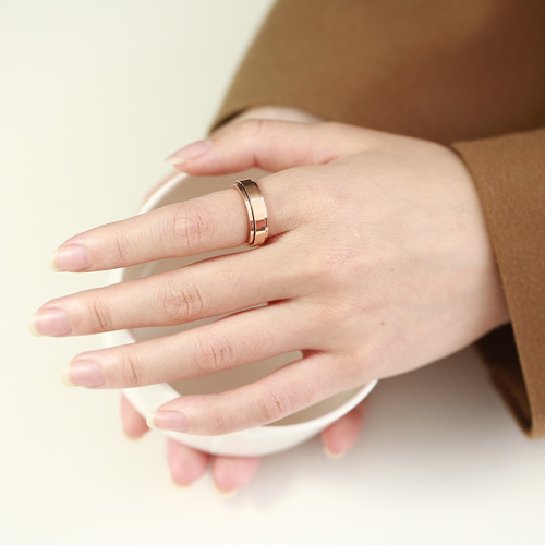 Rotating stainless steel men's and women's couple rings gold 6MM rotating smooth plain ring index finger R-193