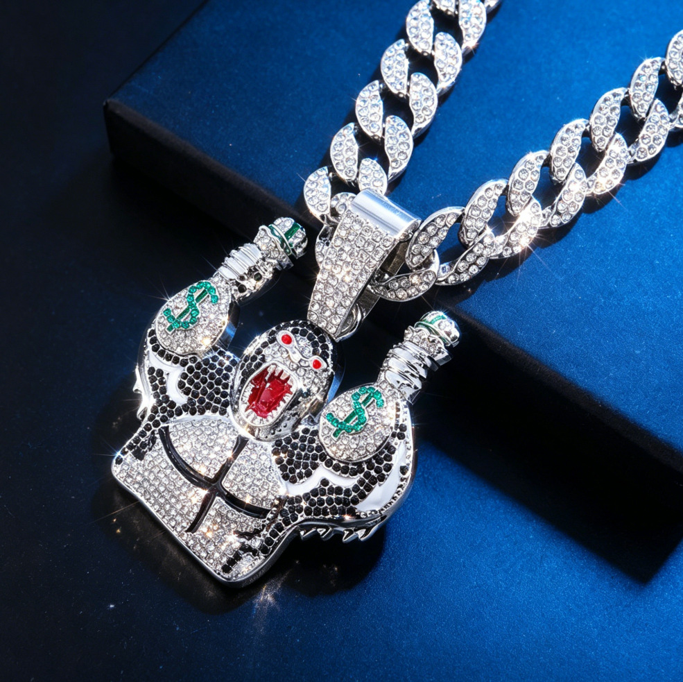 Collar con colgante de gorila 3D con diamantes de imitación para hombre, accesorio de moda europeo y americano, estilo hip-hop y motero.