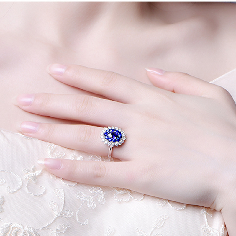 Anillo estilo princesa diana con zafiro joya chapada en oro mujer_voghion.com