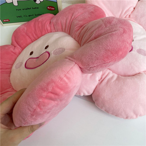 Ins style cute girl heart flower cushion ugly peach plush doll pillow cushion birthday gift