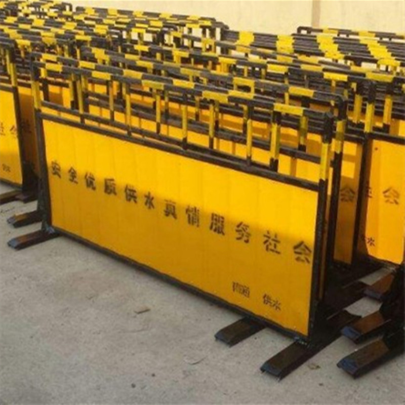 上海市铁护栏围挡栏杆黄色市政道路隔离施工围栏铁皮围栏铁马护栏