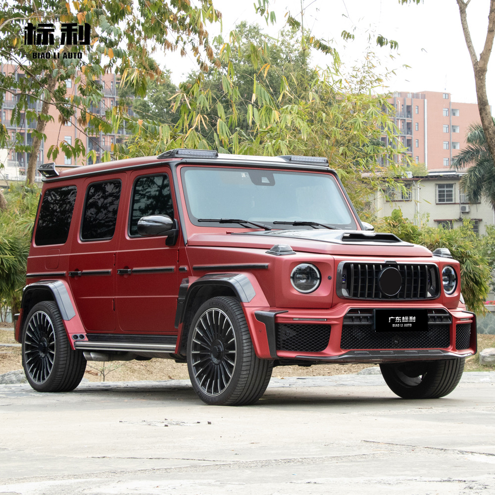 Mercedes-Benz G-Class W464/465, modified to W465 G900 style, including front and rear bumpers, engine cover, wheel arches, and spare tire cover – a complete set