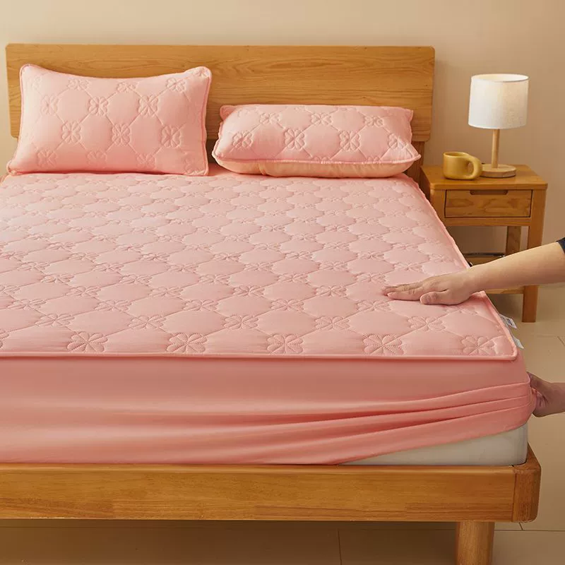 Breathable quilted sheet, dustproof bedspread, mattress, protective cover