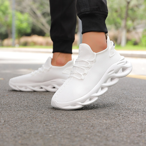 Popular large size casual sneakers, men's mesh shoes, twist sole, running casual shoes, men's shock-absorbing light soft sole