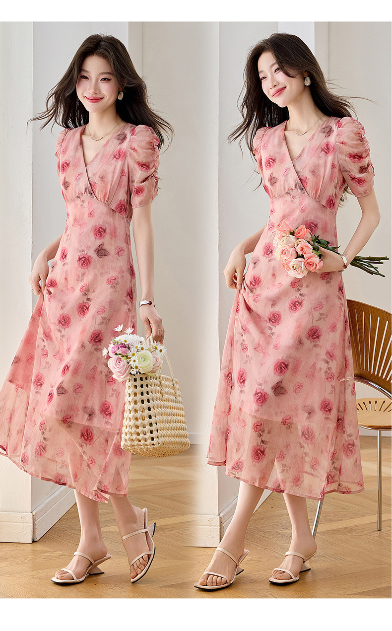 Đầm maxi nữ cổ V thắt eo in hoa dáng dài WA9513 — Hoa hồng chi tiết 3
