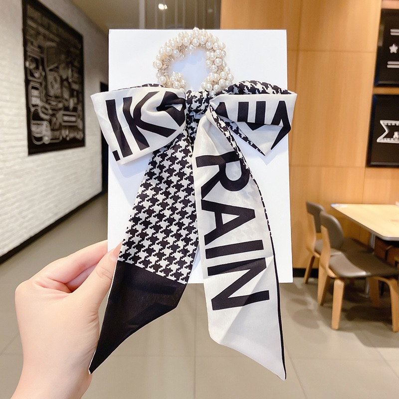 Banda de pelo de bufanda de seda para mujer corbata de pelo fino de verano de perlas cinta de arco Hada cuerda de pelo de todo fósforo estilo coreano accesorios para el cabello al por mayor