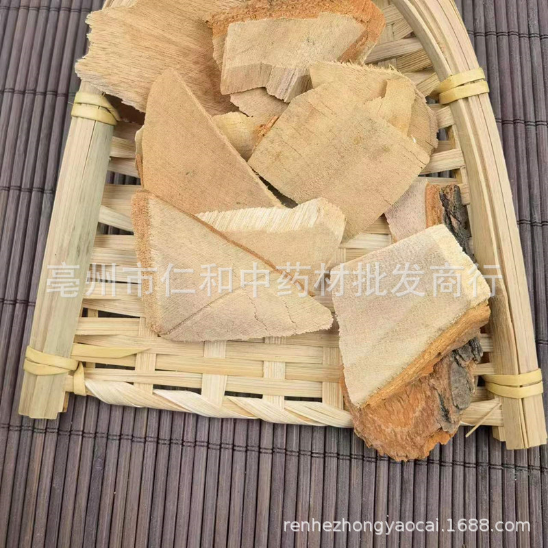 Dried Camphor Wood Pieces Zhang Mu Aromatic Natural Wood Chunks for Storage and Home Use specifications