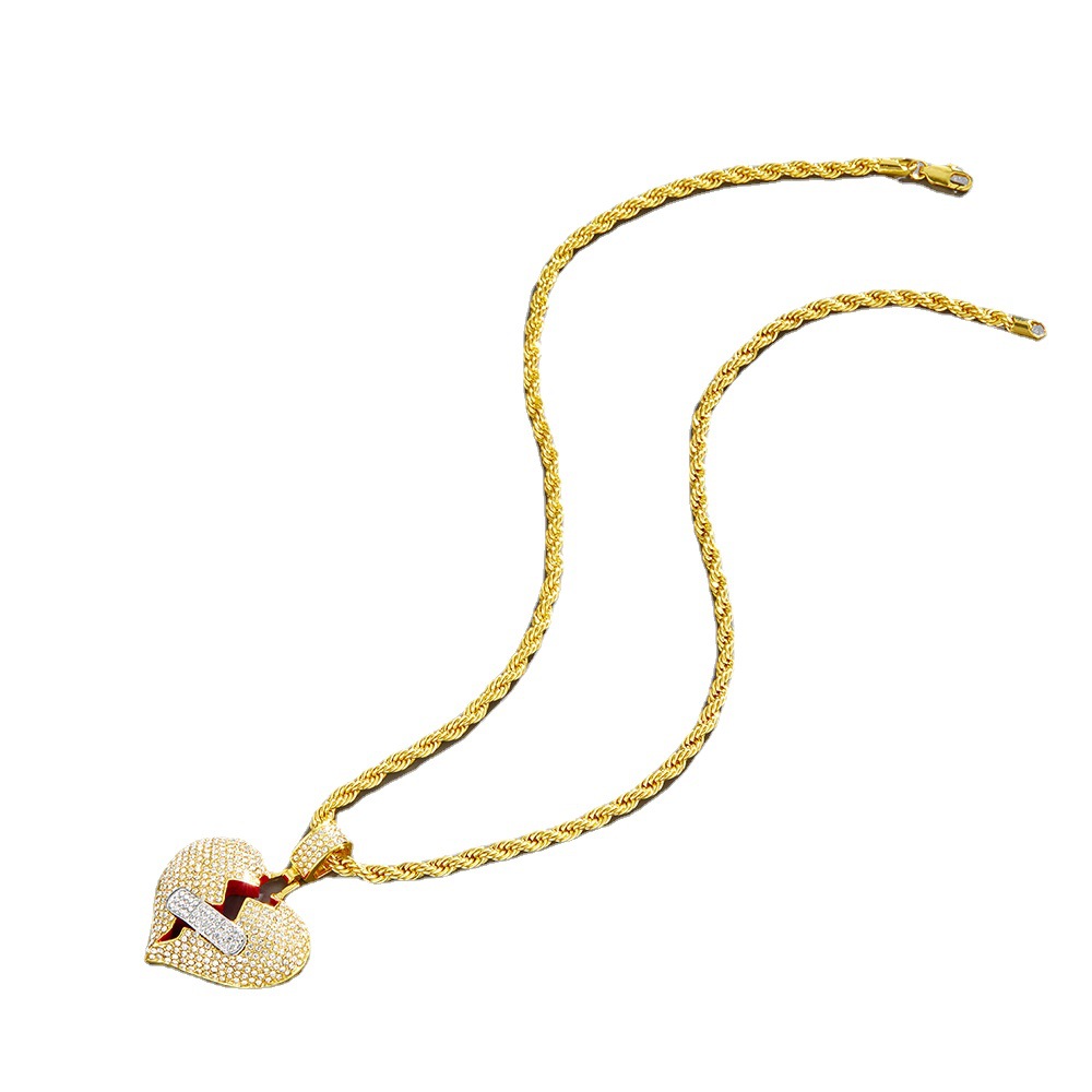 Pendant full of diamonds, broken heart alloy necklace, love pendant, necklace accessory_voghion.com