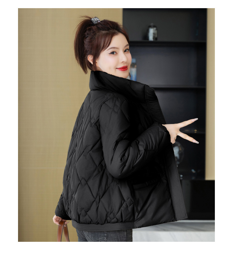 Kuerz Daunen-Baumwoll fir Fraen am Wanter 2024, Stehkragen, liicht a villfälteg, modesch lässeg, waarm a kuerz_voghion.com