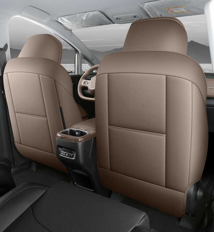 2026 Wuling Starlight 560 seat covers, new energy vehicle seat cushions, all-inclusive, four-season universal, perforated leather seat covers