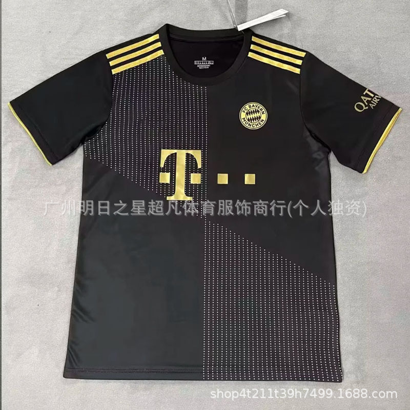 ブラジル、ドイツ、イタリア、スペイン、日本、イングランド、ベンフィカ、フランス、アルゼンチン、ポルトガルのサッカーユニフォーム|undefined