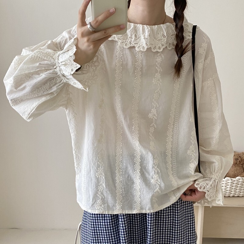 Sweet Mori Style Hollow Cut-out Lace Collar Cotton Top Women's Autumn New Age-reducing All-match Fresh Jacquard Shirt