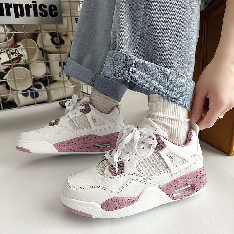Zapatillas de baloncesto con colchón de aire para niños 2025 verano nuevo estilo salvaje ins color en contraste zapatos blancos de suela gruesa zapatillas deportivas