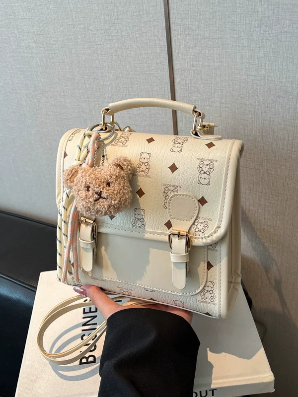 Cartoon one-shoulder backpack bag, bear charm, compact cute shoulder satchel