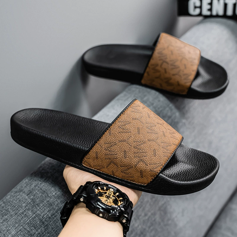 Новые тапочки большого размера для мужчин, легкие тапочки с открытым носком, модная верхняя одежда, летние мужские пляжные тапочки.
