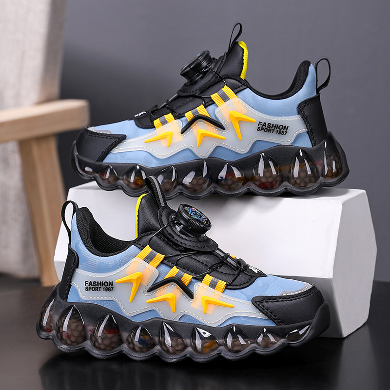 Fideos de cuero de luna negra