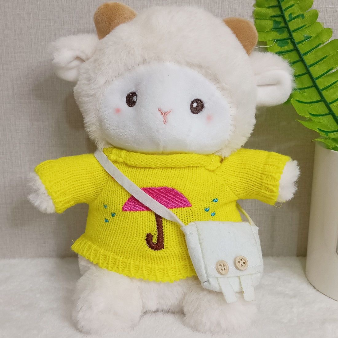 Muñeca de cambio de ropa de oveja de Polk almohada regalo de cumpleaños actividad de seguridad arrojando muñeca de agarración emoción acompañante muñeca de cordero