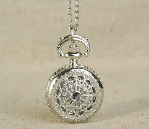 Small Silver Spider Web Quartz Watch, Openwork Flip Cover Pocket Watch Necklace Pendant Watch Pocket Watch