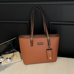 ���Q���2025�¿���������ذ���ͨ��Ů�����s�ٴ��ճ�����μ��