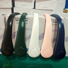新しい首掛け扇風機、家庭用USB充電式扇風機、強力な風力、屋外用ポータブルミニ扇風機