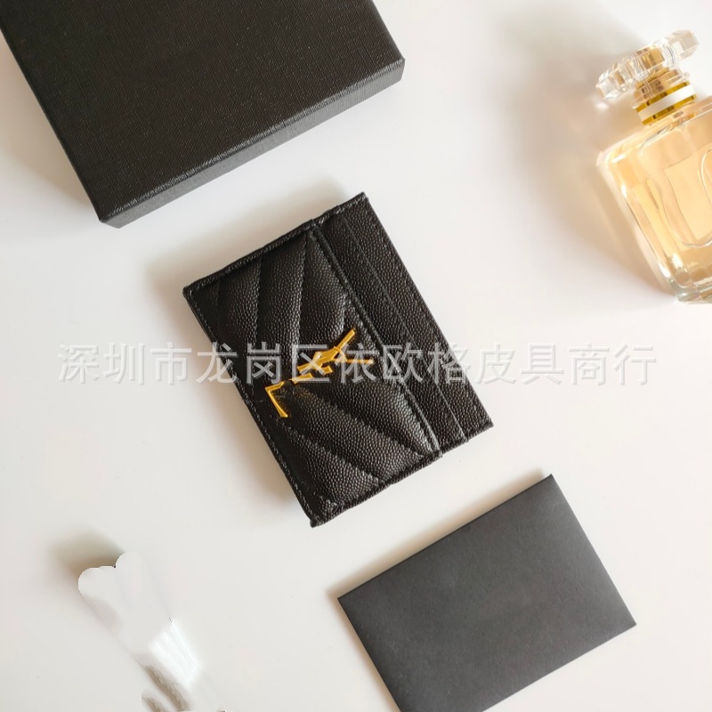 Caviar-Texture Crocodile-Embossed PU Card Holder L01 | Lightweight Storage
