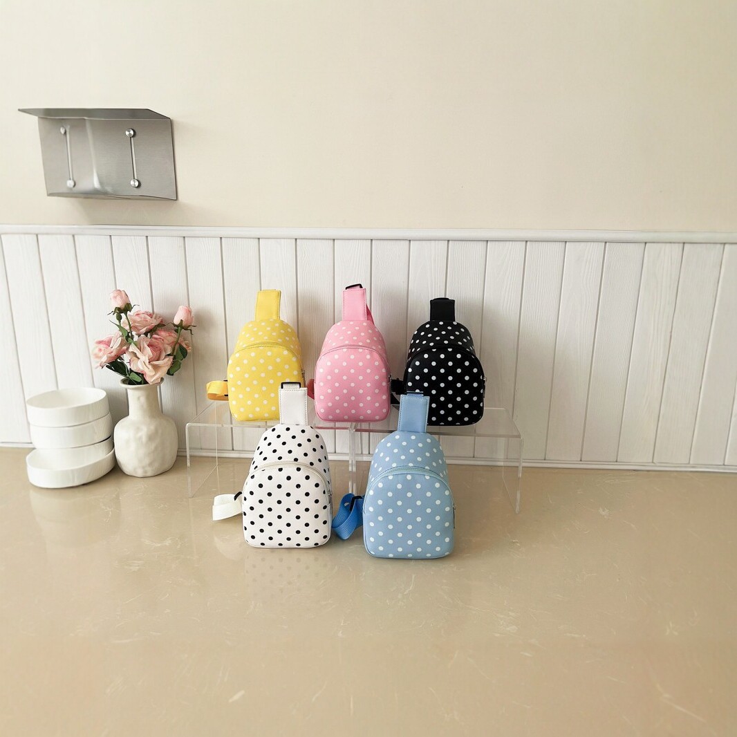 2026 New Children's Polka Dot Chest Bag Fashionable Mini Crossbody Bag for Girls Cute Lightweight PU Single Shoulder Small Waist Bag