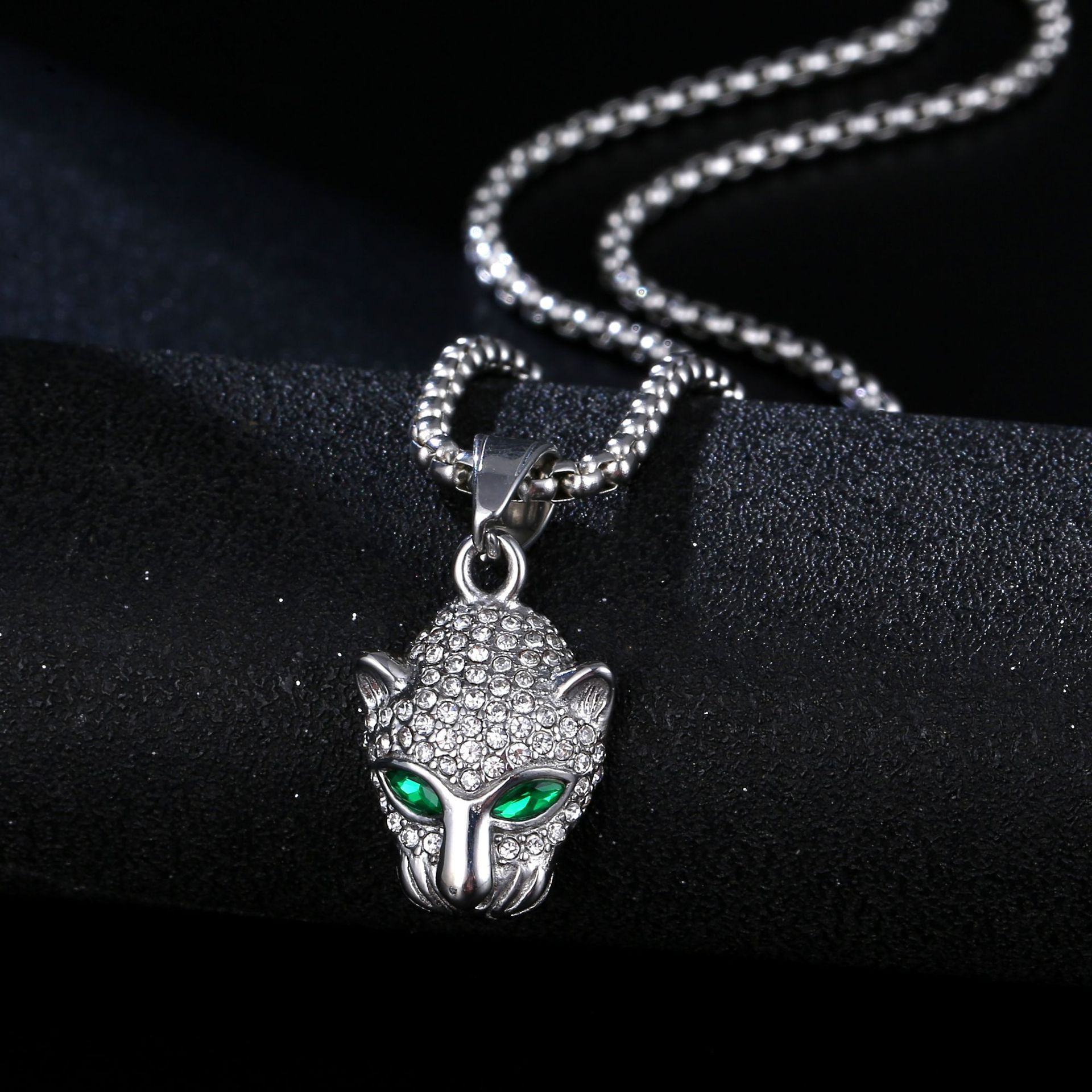 20g Weight Pendant, Chain Jewelry Making Type 18K Gold Plated Plating Material Rhinestones Inlay Material Titanium Steel Chain Material 1 Piece Quantity Party, Street Occasion Titanium Steel Material Jaguar Pattern Men's Gender Plating Design Hip-Hop Style Hip-Hop Jaguar Titanium Steel Plating Rhinestones 18K Gold Plated Men's 13