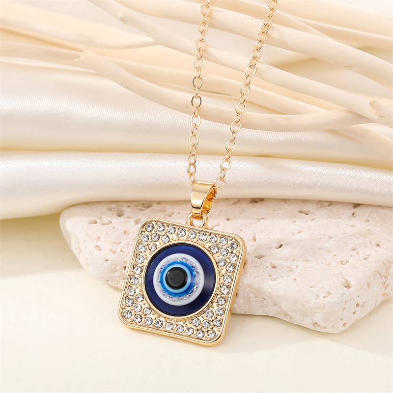 new retro full diamond square blue eye necklace demon eye pendant clavicle chain
