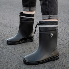 Men's rain boots, mid-calf rain shoes, new style men's water shoes, non-slip waterproof short boots with drawstring, thickened and wear-resistant plastic shoes