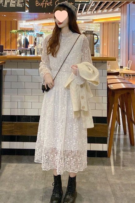 加绒蕾丝连衣裙长款2025秋冬季新款气质显瘦打底裙网纱仙女裙子女