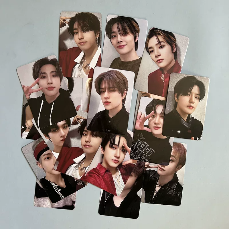 Альбом Stray Kids Le STAR Small Card Random Card SoundWave Gacha 4.0 Card