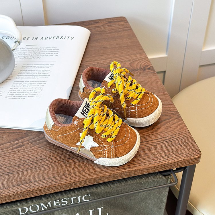 Zapatos de skate para niños 2025 primavera y otoño nuevos zapatos infantiles antideslizantes con suela suave para bebés zapatos casuales de 1 - 3 años