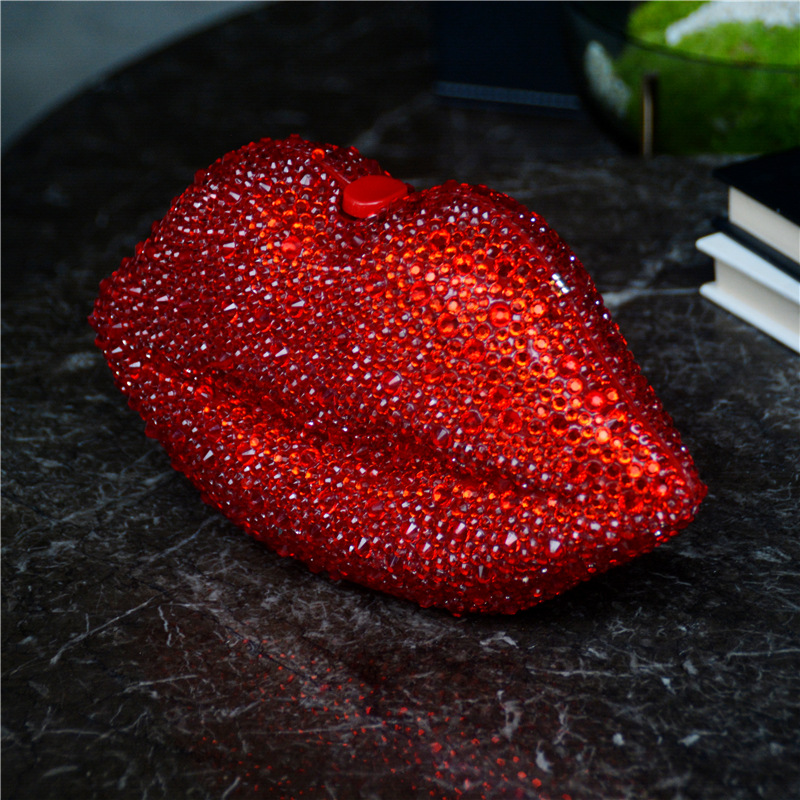 540g Weight Lock clasp Closure Type Single Shoulder Strap Strap Type Evening Bag Bags Type Holiday, Party Occasion Cotton, Rubber Drill Material Solid Color Pattern All Seasons Season Women's Gender Vintage Style, Sexy Style Lips Shape Medium Size Women's Medium Cotton Rubber Drill Solid Color Vintage Style Sexy Lock Clasp Evening Bag 3