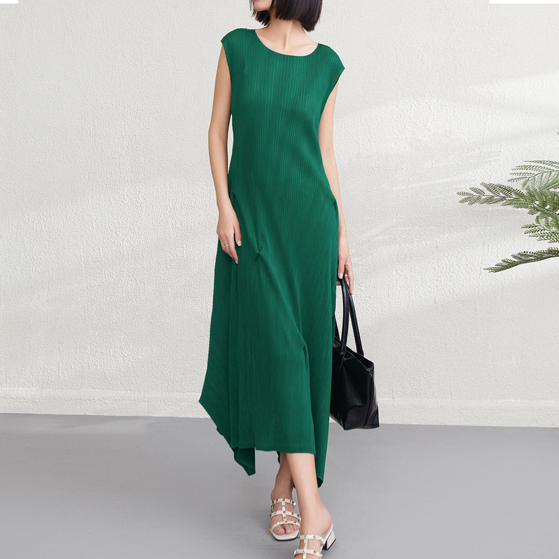 Miyake New Pleated dress Irregular Elegant Women's Clothing 2025 Summer Round Neck Sleeveless Slim-Fit Long Dress