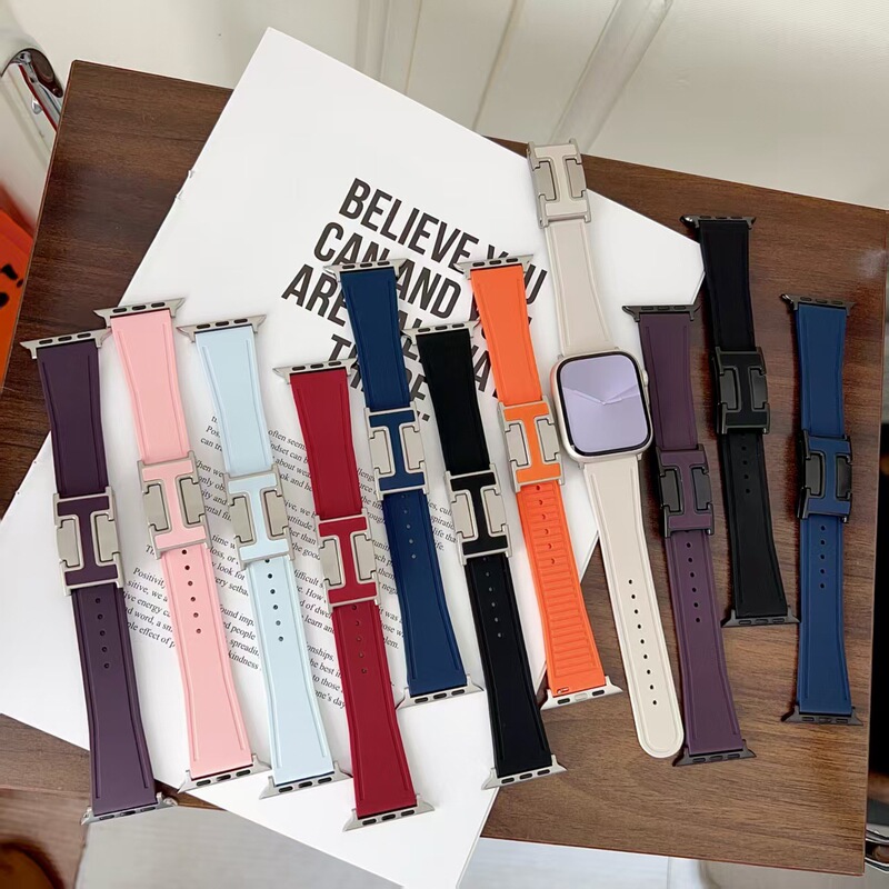 Cross-Border Ins Suitable for Apple Watch Appleiwatc Silicone H Buckle Magnetic Summer Strap S9S10S11 Cross-Border Ins Suitable for Apple Watch Appleiwatc Silicone H Buckle Magnetic Summer Strap S9S10S11