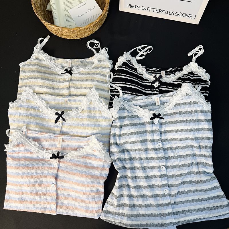 Pijama de mujer de verano con cojín de pecho, pantalones cortos de cabina sexy puros, rayas delgadas sin mangas, set de ropa de verano